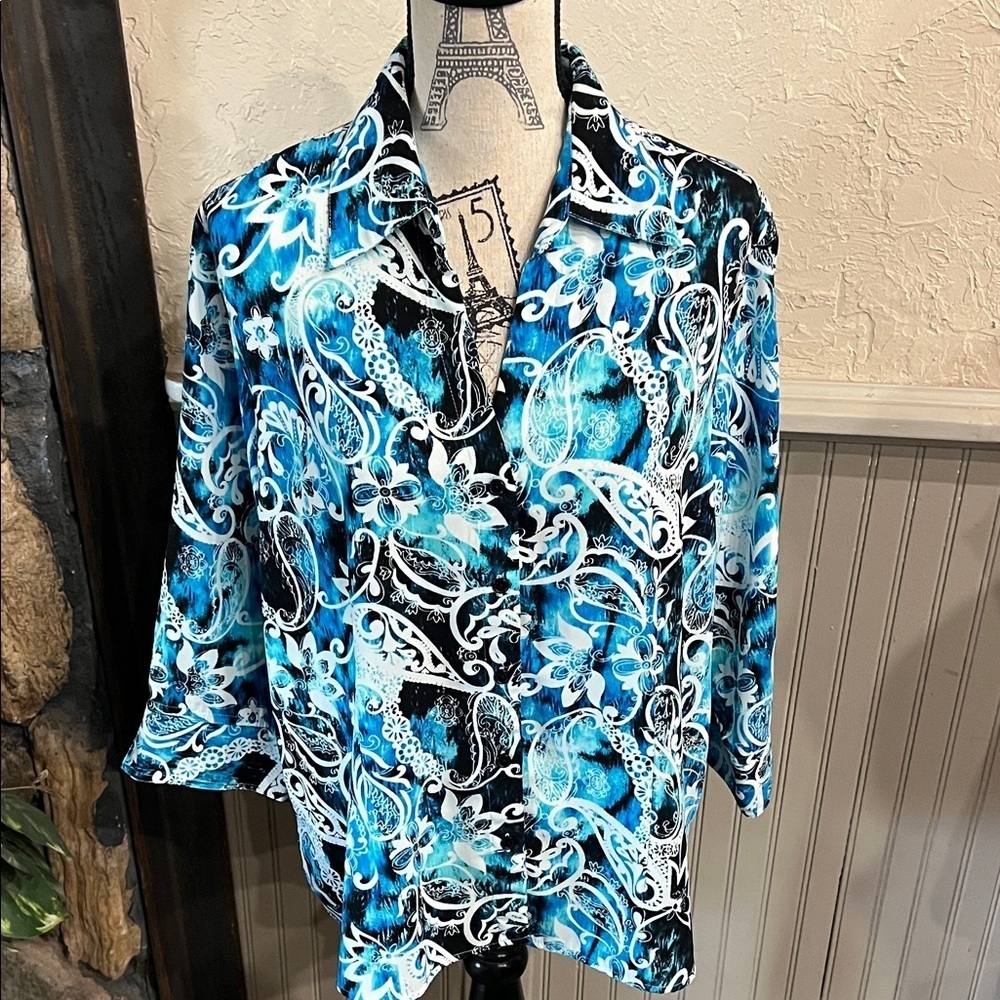 Elegant Turquoise and Black Floral Button Down Shirt